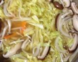 簡単☆冷凍餃子で☆野菜たっぷり餃子スープ作り方6写真