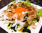 新玉ねぎを味わう～温玉のせサラダ♡作り方4写真