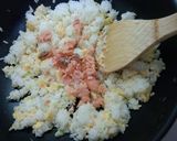 余り物でも美味しい！鮭チャーハン♪作り方8写真