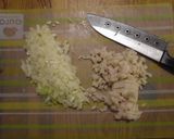 鶏れんこん団子【in みそ汁】作り方1写真