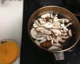 絶品！しいたけとたまごのツルふわ味噌汁作り方2写真