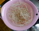 ごまマヨ☆ごぼうサラダ作り方1写真