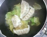 チルドや冷凍で簡単に！餃子スープ♪作り方4写真