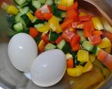 きゅうりと彩野菜のコロコロ卵チーズサラダ作り方3写真