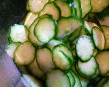 きゅうりの塩もみ生姜風味✽作り方1写真