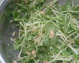 卵の黄身で！絶品♪簡単♪水菜のサラダ作り方3写真
