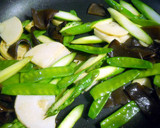 筍ときくらげ・緑の野菜のオイスター炒め作り方7写真