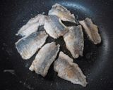 鯵のムニエル 簡単バルサミコ酢かけ作り方2写真
