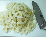ひじきと蓮根の簡単梅肉マヨ和え♪作り方1写真