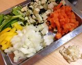 ＊簡単タイ料理＊野菜たっぷりガパオライス作り方1写真