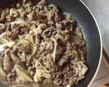 大人の牛丼～赤ワインとバルサミコ仕立て～作り方5写真