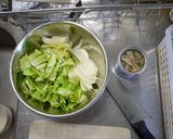 春キャベツのクリームスープスパ。作り方1写真