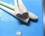 マテ貝のレモングラス炒め作り方1写真