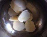 減塩でも、美味しさアップの里芋味噌汁！作り方3写真