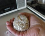 お弁当にも朝食にも!梅おかかおにぎり♬作り方3写真