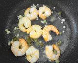 海老とケイパー、バジルのレモン風味パスタ作り方3写真