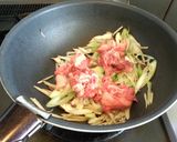 受験生のﾗﾝﾁ♪牛肉きんぴらうどん作り方2写真