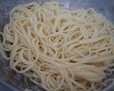 新玉ねぎとスモークサーモンのパスタ作り方3写真