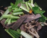 牛肉と小松菜の牡蠣油炒め作り方4写真