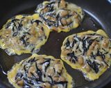 ☆栄養満点♪ふわふわ納豆ひじきおやき☆作り方3写真