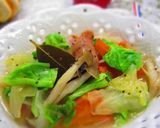 春キャベツとちょこっと野菜の食べるスープ作り方3写真