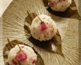 * お花見・手土産に ♥ 桜おむすび♪作り方4写真