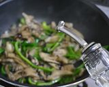 舞茸とピーマンの塩昆布炒め作り方8写真
