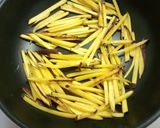 さつまいもでキンピラ☆作り方4写真