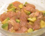 餃子の皮で鶏とアボカドのから揚げ作り方1写真