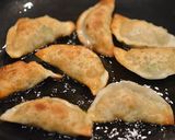 餃子の皮で鶏とアボカドのから揚げ作り方3写真