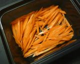 人参・ツナ・椎茸のカレー風味塩昆布和え作り方2写真
