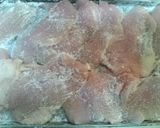 驚きの柔らかさ！鶏ムネ肉でチリソース炒め作り方1写真