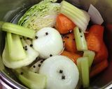ポトフの牛スネ肉を塩麹と圧力鍋でホロッと作り方5写真