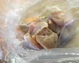 鶏むね肉と新じゃがのトマト煮込み作り方1写真