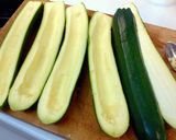 オーブンで簡単♪ズッキーニの肉詰め作り方1写真