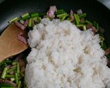 ベーコンとにんにくの芽の簡単チャーハン☆作り方3写真