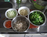 とろっとジューシー！野菜たっぷり肉まん♪作り方1写真