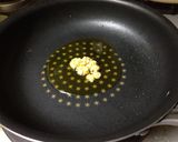 簡単おつまみ☆セロリベーコンにんにく炒め作り方2写真