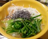 新玉ねぎとピーマンの塩こんぶあえ作り方2写真