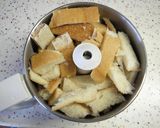 食パンのミミでふんわり絶品☆ホットケーキ作り方1写真