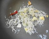 温玉のせ☆しらすと大葉の和風パスタ作り方2写真