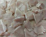 お肉しっとり柔らか＊鶏胸肉のオイマヨ炒め作り方1写真