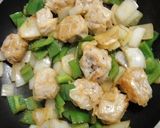 残り野菜で作れる！しゅうまいの炒め物♪作り方7写真