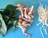 お弁当キノコほうれん草のチーズマヨ和え♡作り方1写真