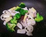 ヤリイカと春野菜のバター和え作り方11写真