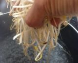 「サッポロ一番塩らーめん」～豚キムチ編～作り方2写真