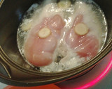 鶏胸肉♡無加水鍋で簡単しっとり蒸し鶏♪♪作り方3写真