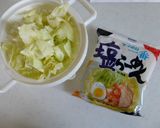 サッポロ一番塩ラーメンで焼きそば風作り方1写真