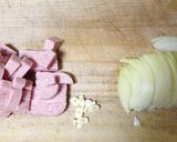 スパムと玉ねぎでペペロンチーノ♪作り方1写真