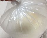 楽ちん！ビニール袋で手捏ねパン☆作り方1写真